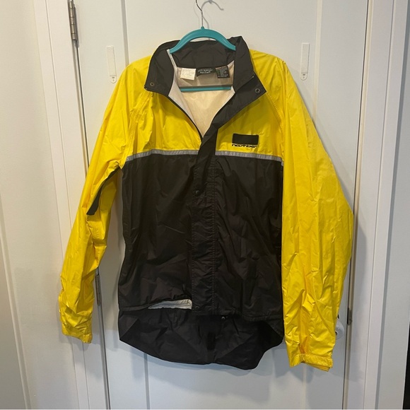 NASHBAR By SAUCONY YELLOW Waterproof GORE-TEX CYCLING JACKET Rain Coat TALL XXL - Picture 1 of 7